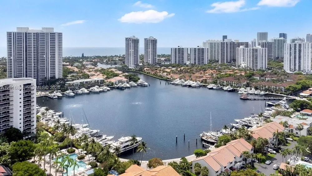 3600 Yacht Club Dr # 1801, Aventura FL 33180