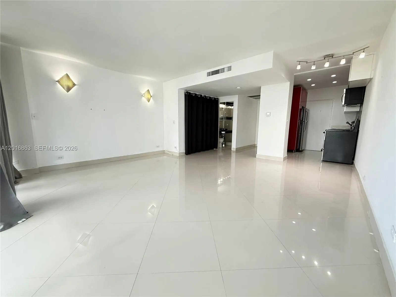 1408 Brickell Bay Dr # 213, Miami FL 33131