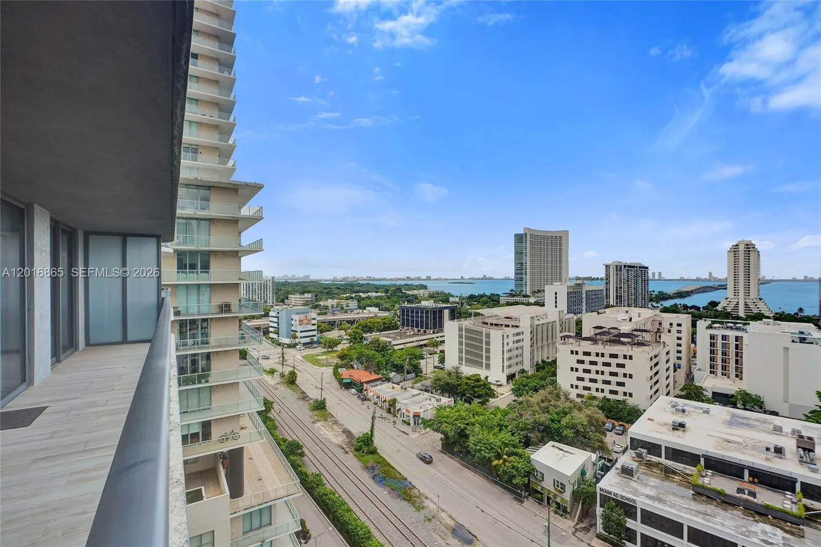 121 NE 34th St # 1406A, Miami FL 33137