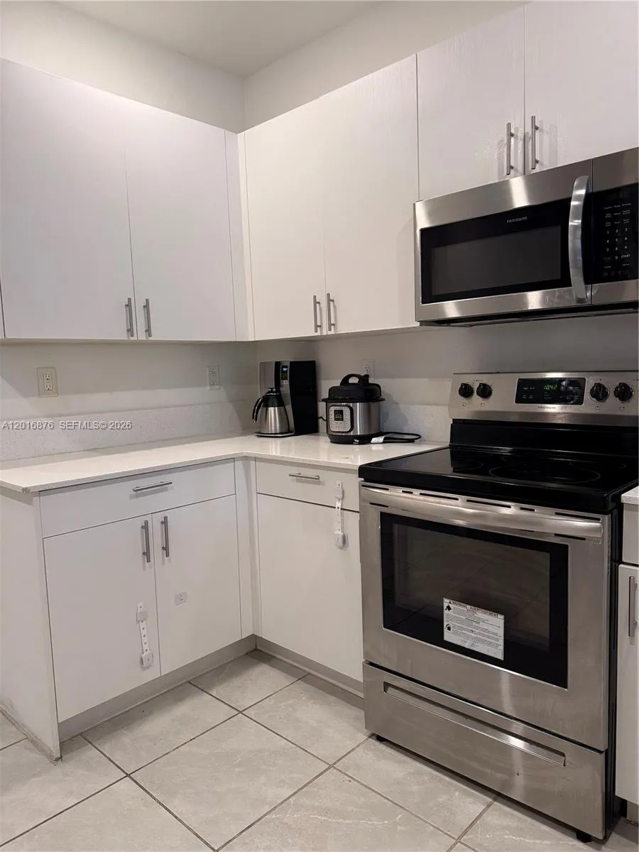 28615 SW 129th Ct, Homestead FL 33033