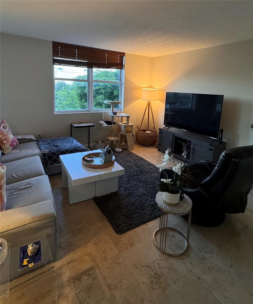 1555 N N.Treasure Dr # 313, North Bay Village FL 33141