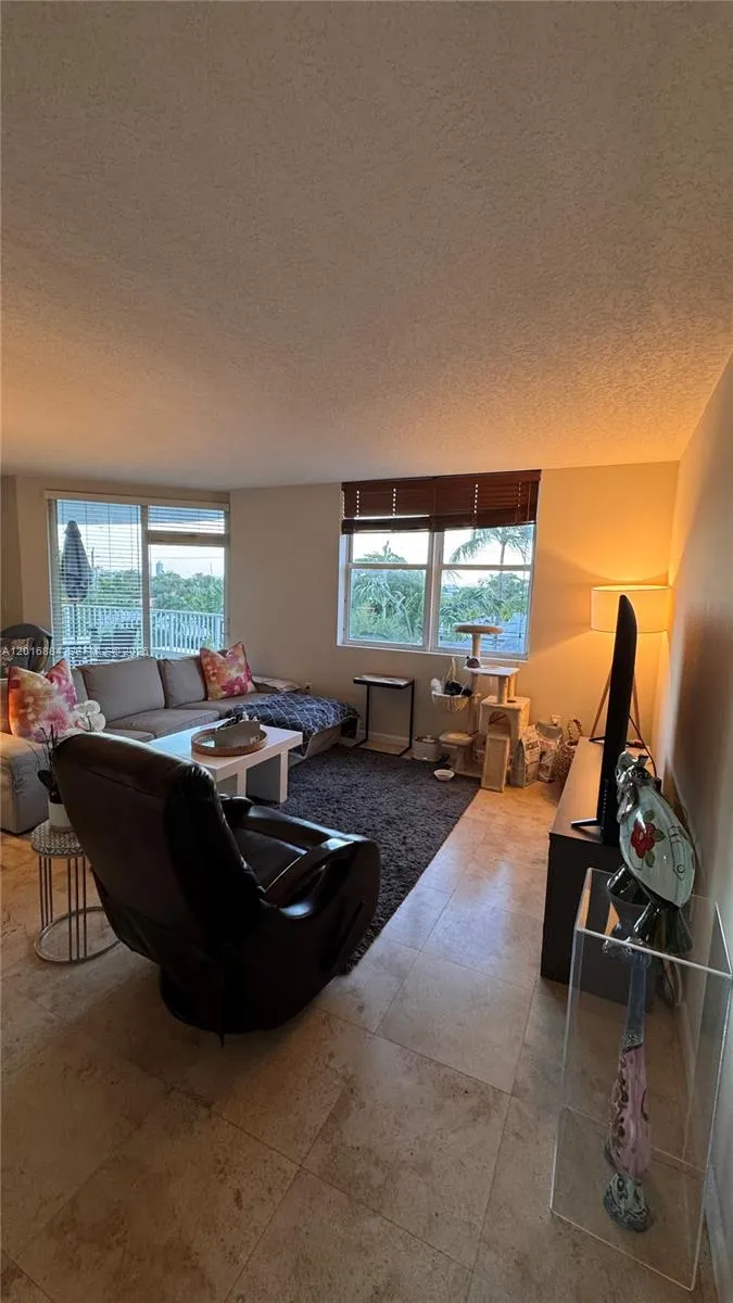 1555 N N.Treasure Dr # 313, North Bay Village FL 33141