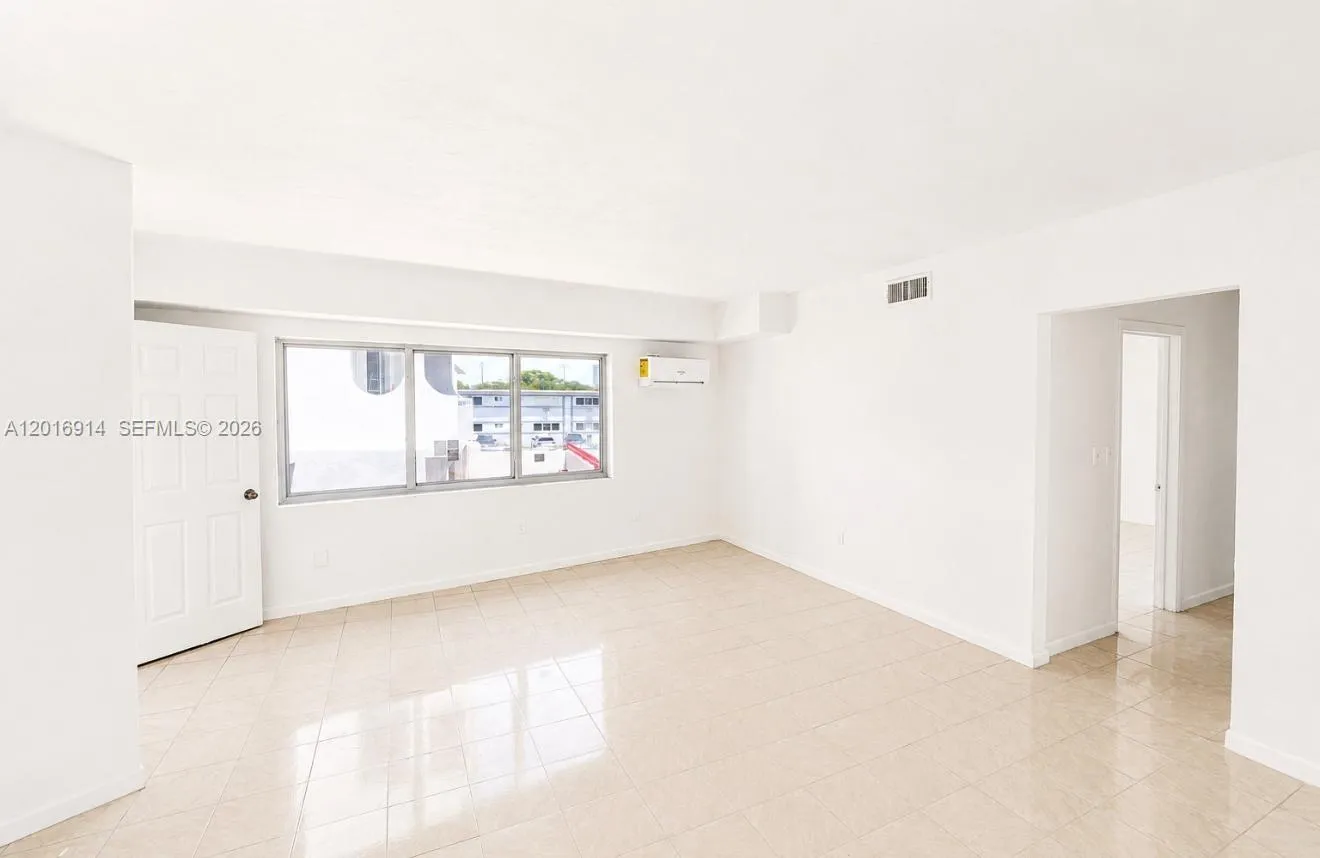 7271 Gary Ave # 25, Miami Beach FL 33141