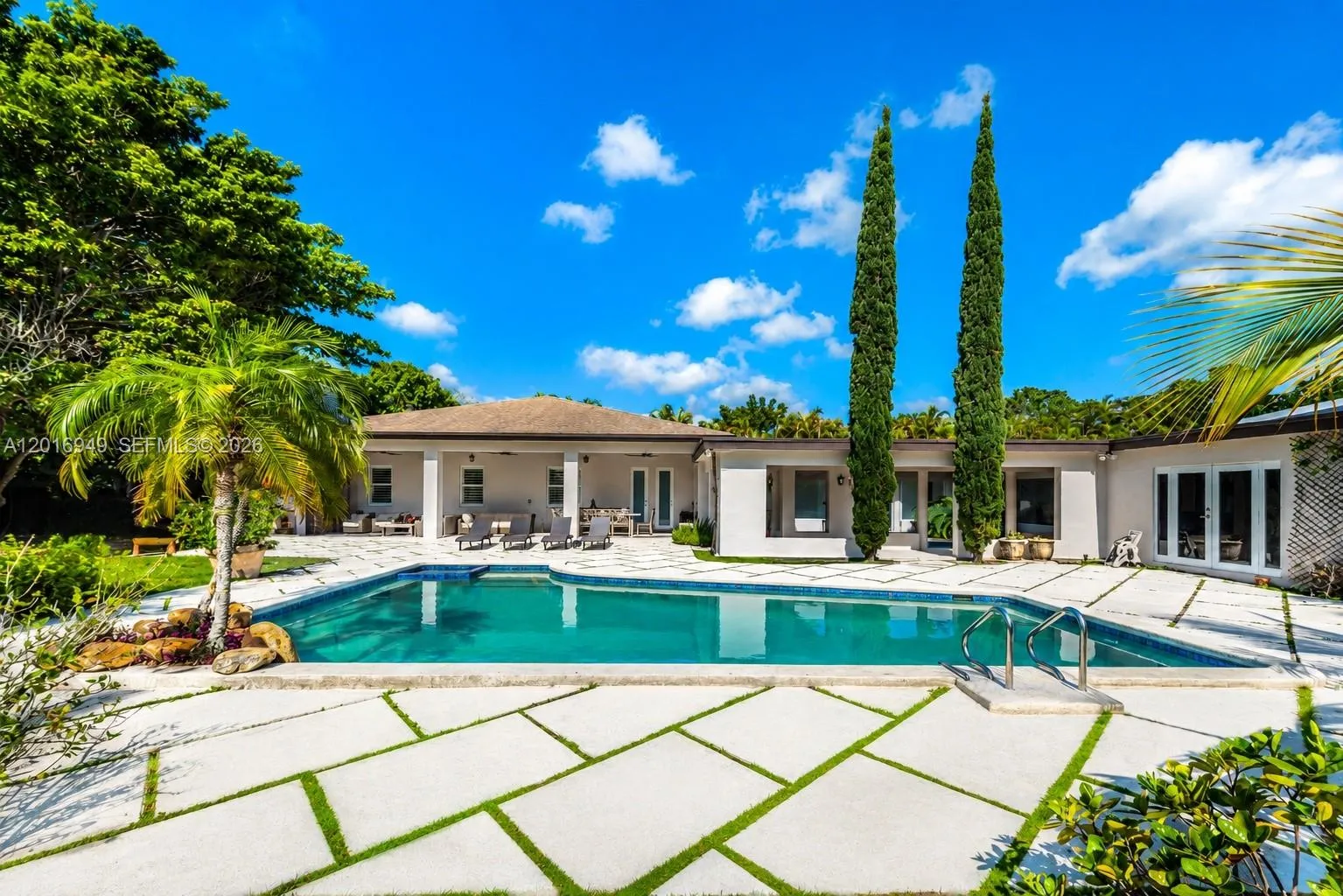 7650 SW 128th St, Pinecrest FL 33156