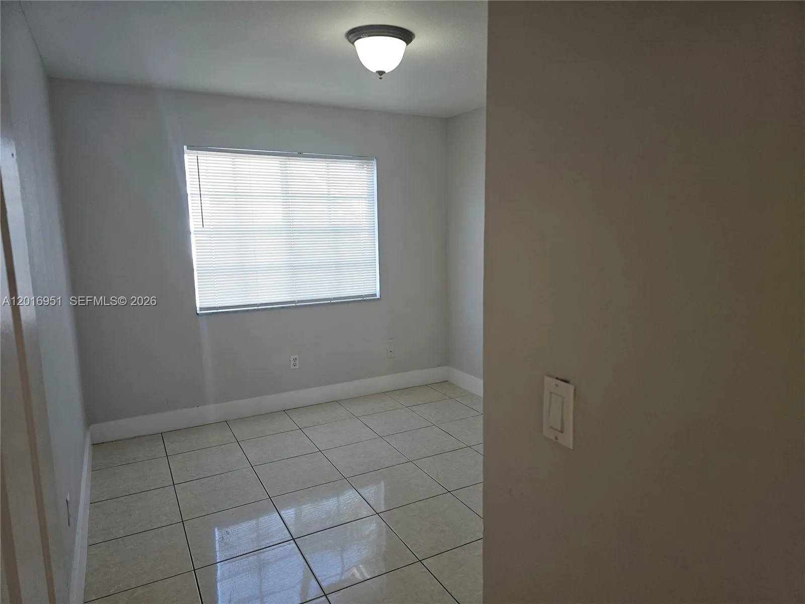 7692 NW 178th Ter, Hialeah FL 33015