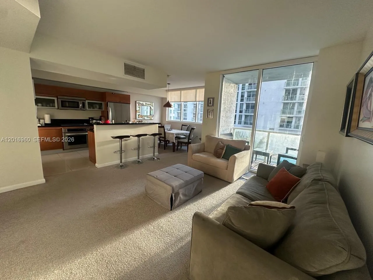 253 NE 2nd St # 1402, Miami FL 33132
