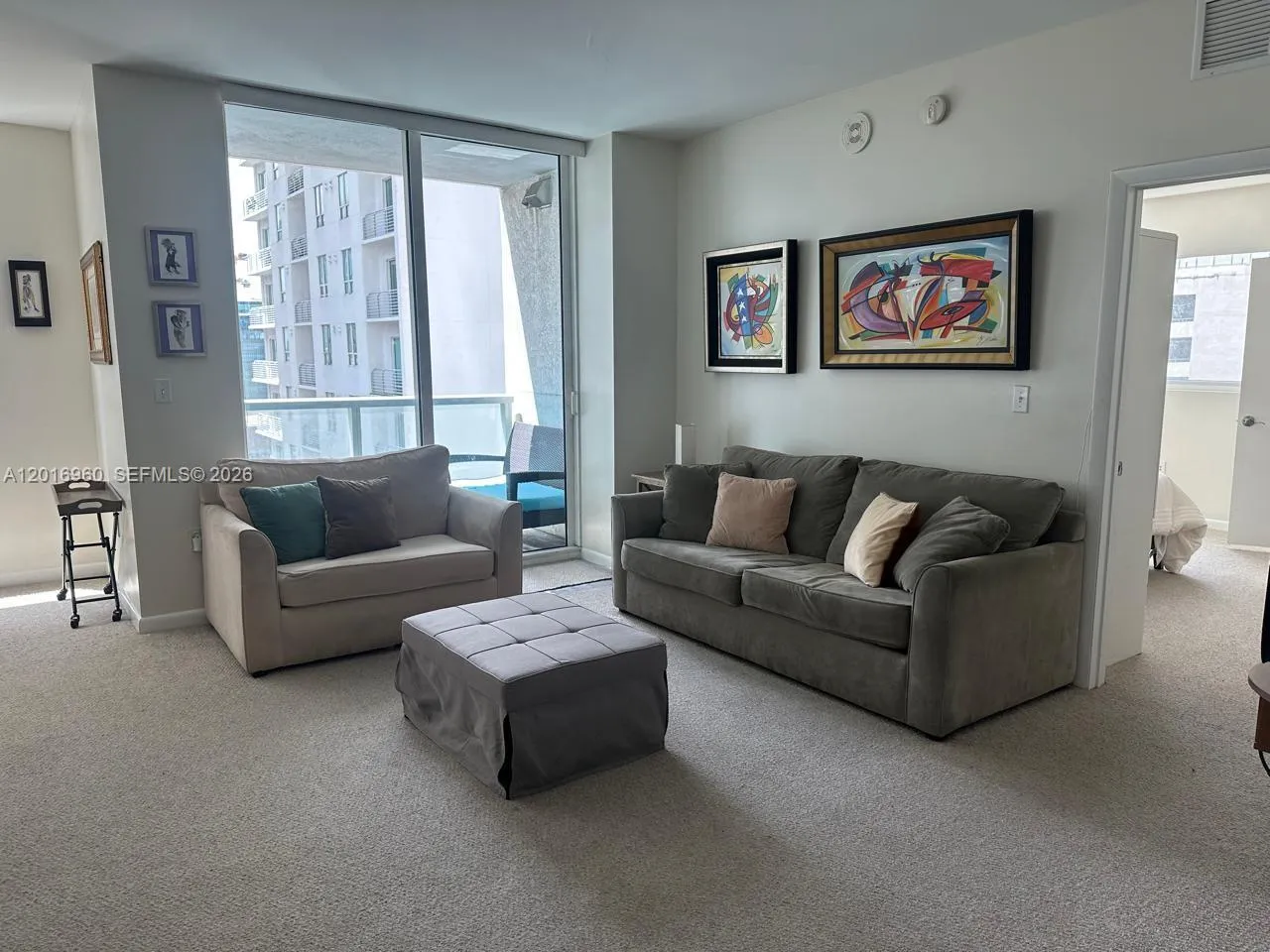 253 NE 2nd St # 1402, Miami FL 33132