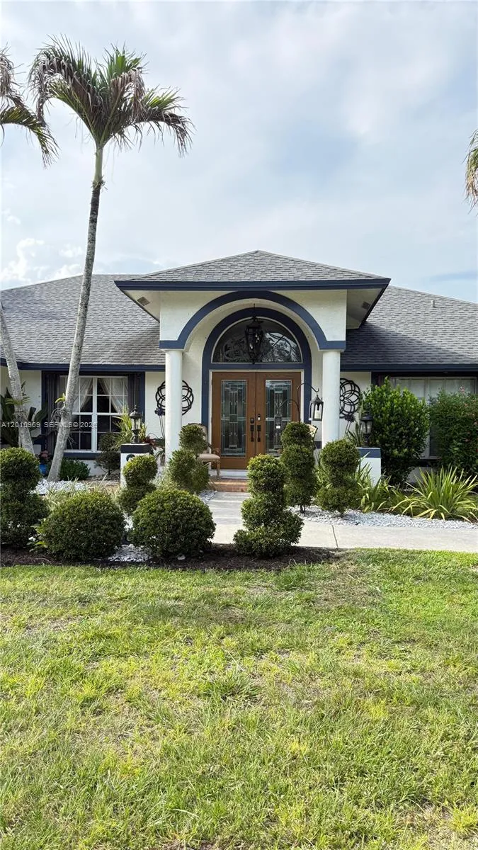 12119 Orange Blvd, West Palm Beach FL 33412