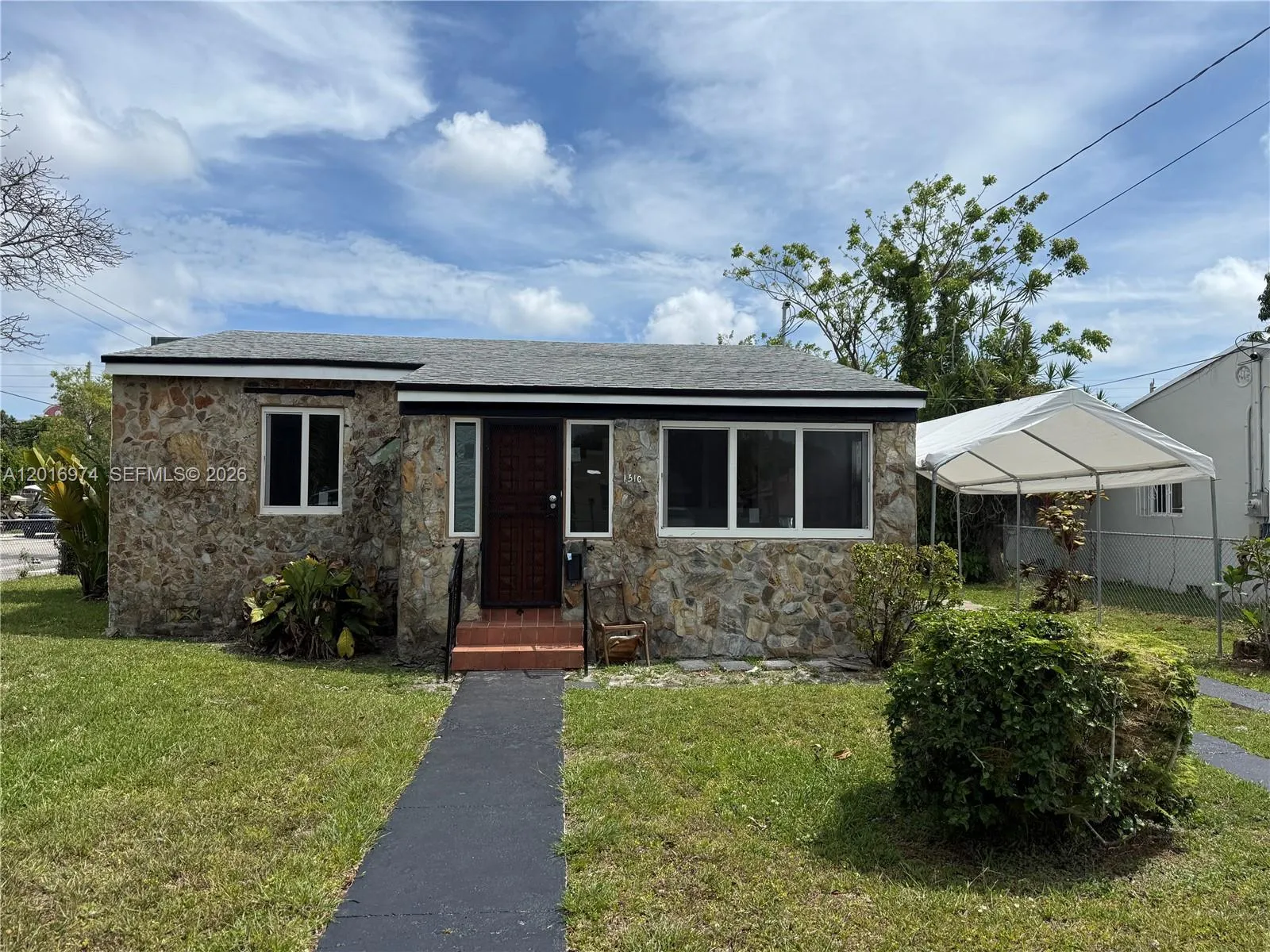 1510 NW 57th St, Miami FL 33142