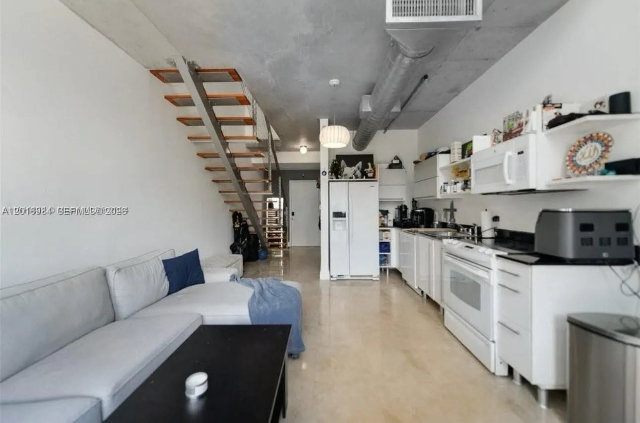 690 SW 1st Ct # 1022, Miami FL 33130