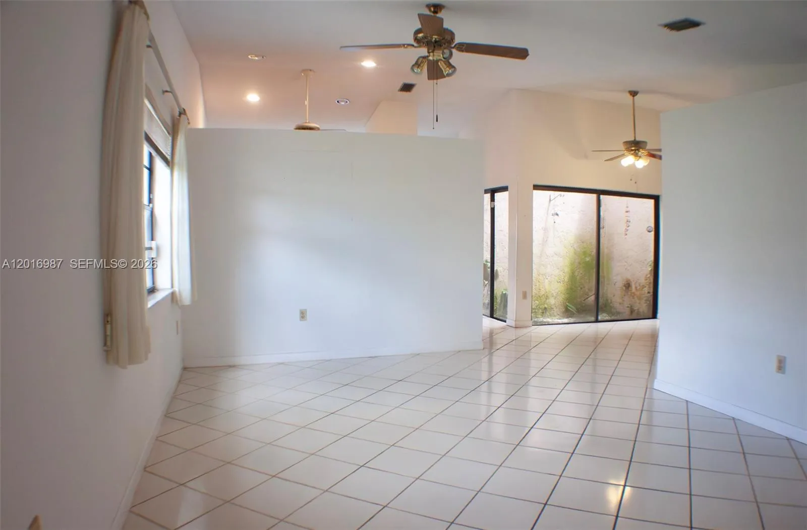 17523 NW 66th Ct, Hialeah FL 33015