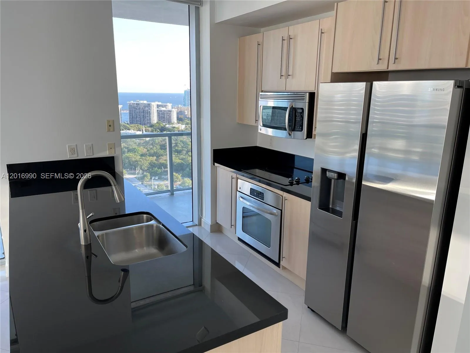 1111 SW 1st Ave, Miami FL 33130