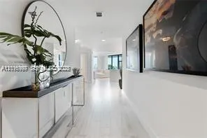 17111 Biscayne Blvd # 209, North Miami Beach FL 33160