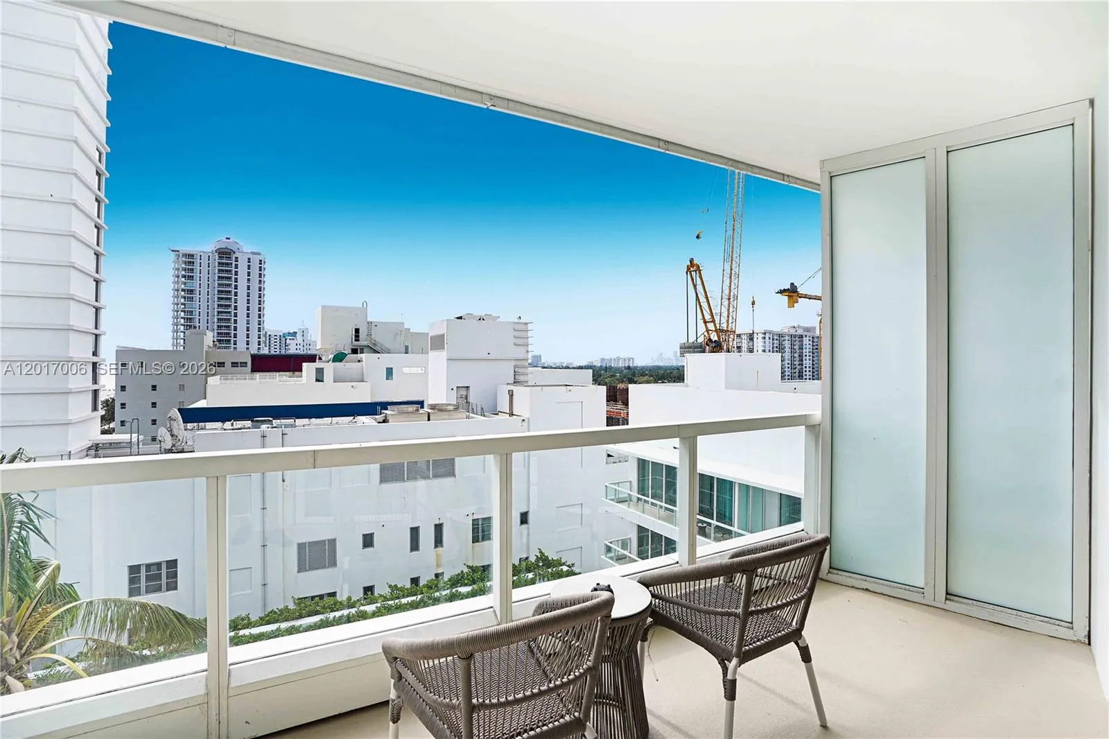 4391 Collins Ave # 916, Miami Beach FL 33140