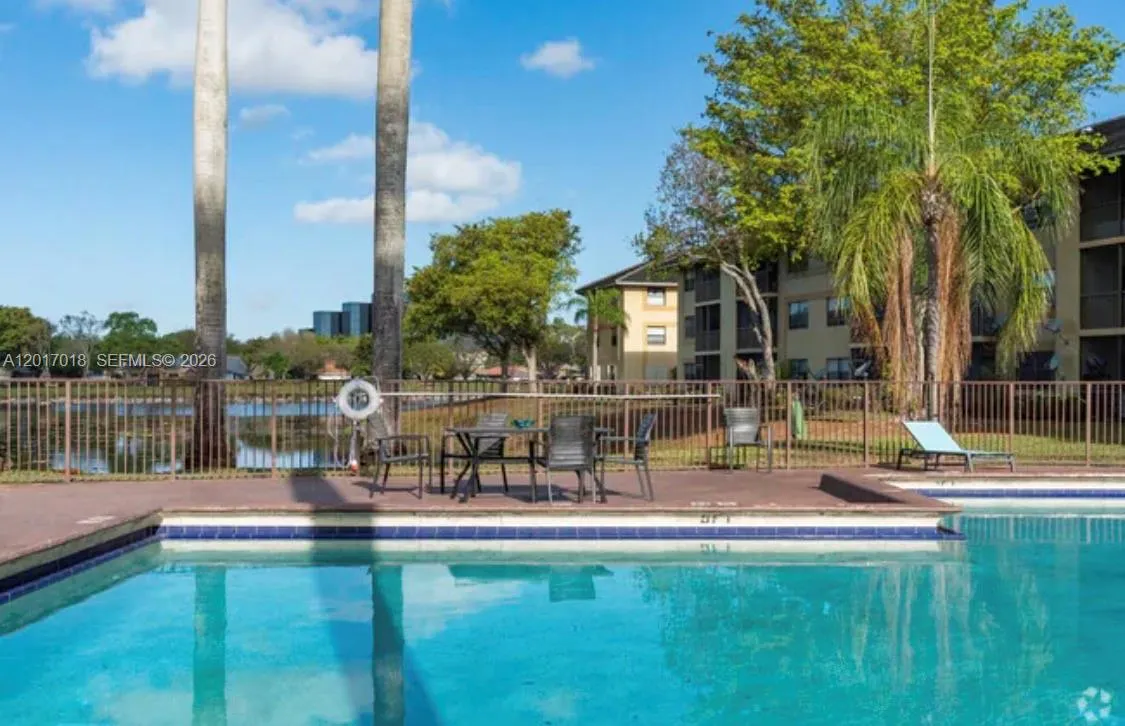 2 bedroom 2 bath for sale at 9000 NW 28th Dr # 307, Coral Springs FL 33065