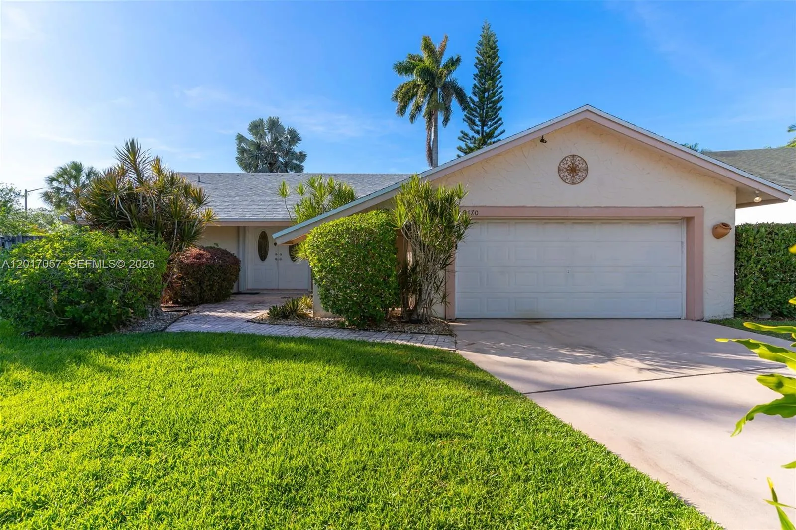 9470 NW 33rd Mnr, Sunrise FL 33351