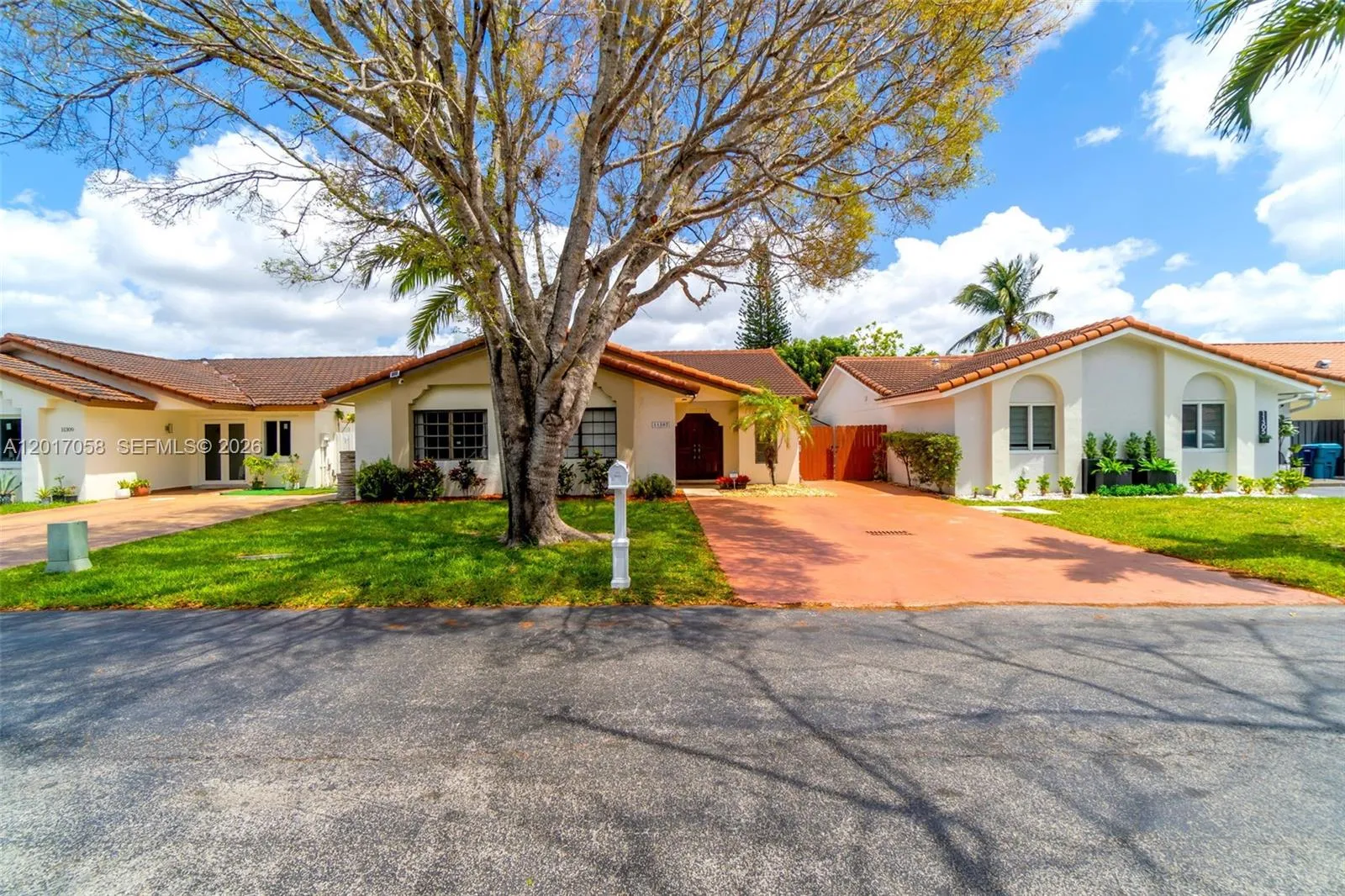 11307 SW 74th Ter, Miami FL 33173