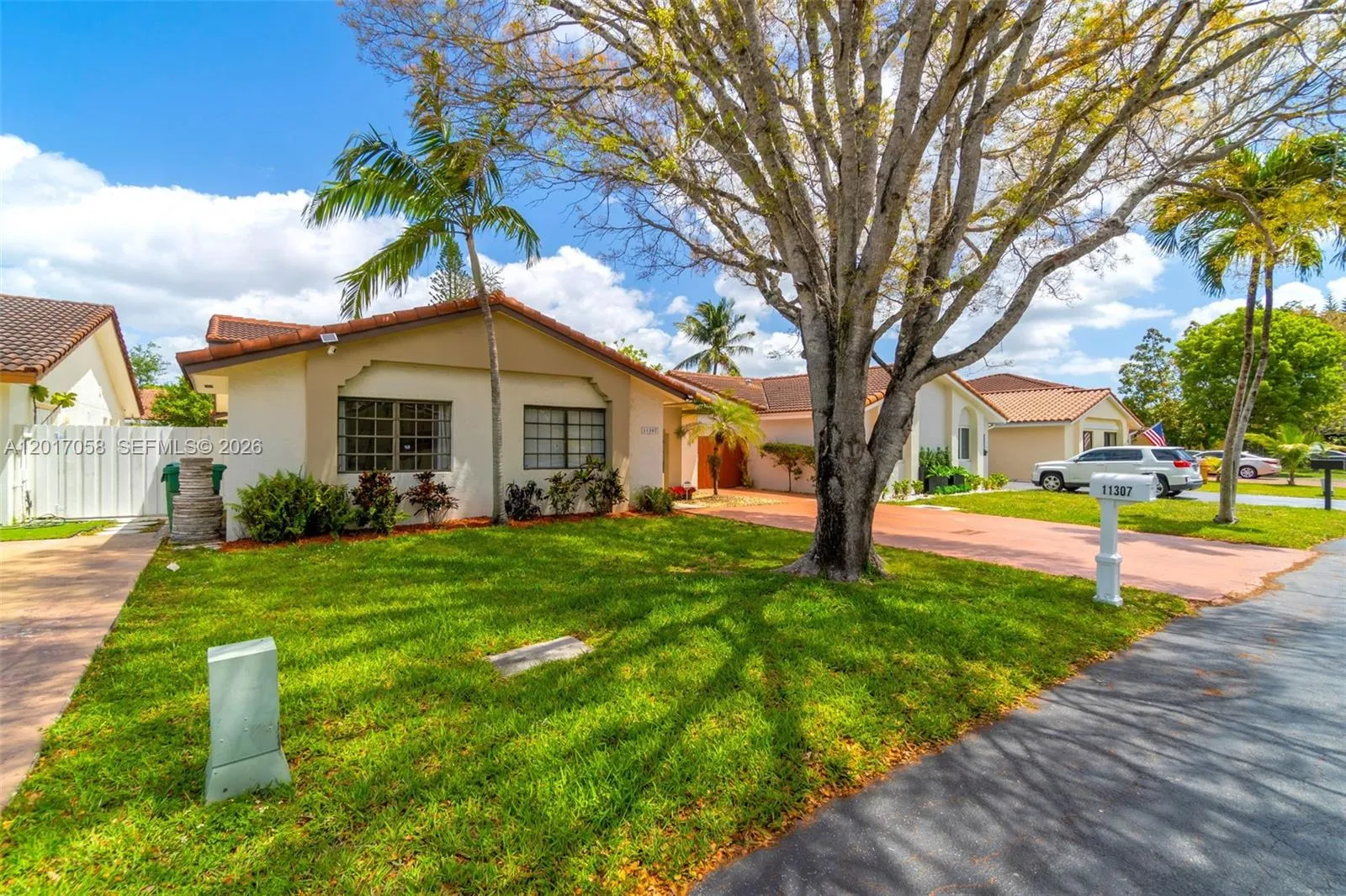 11307 SW 74th Ter, Miami FL 33173