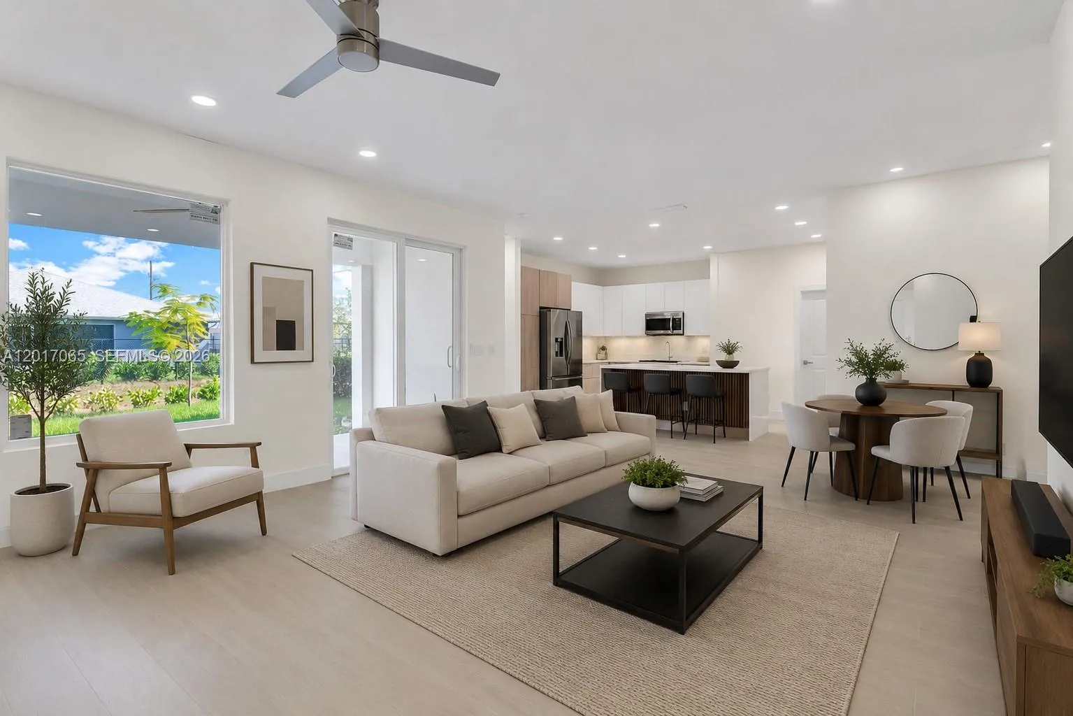 1827 EMBERS PARKWAY W, Cape Coral FL 33993