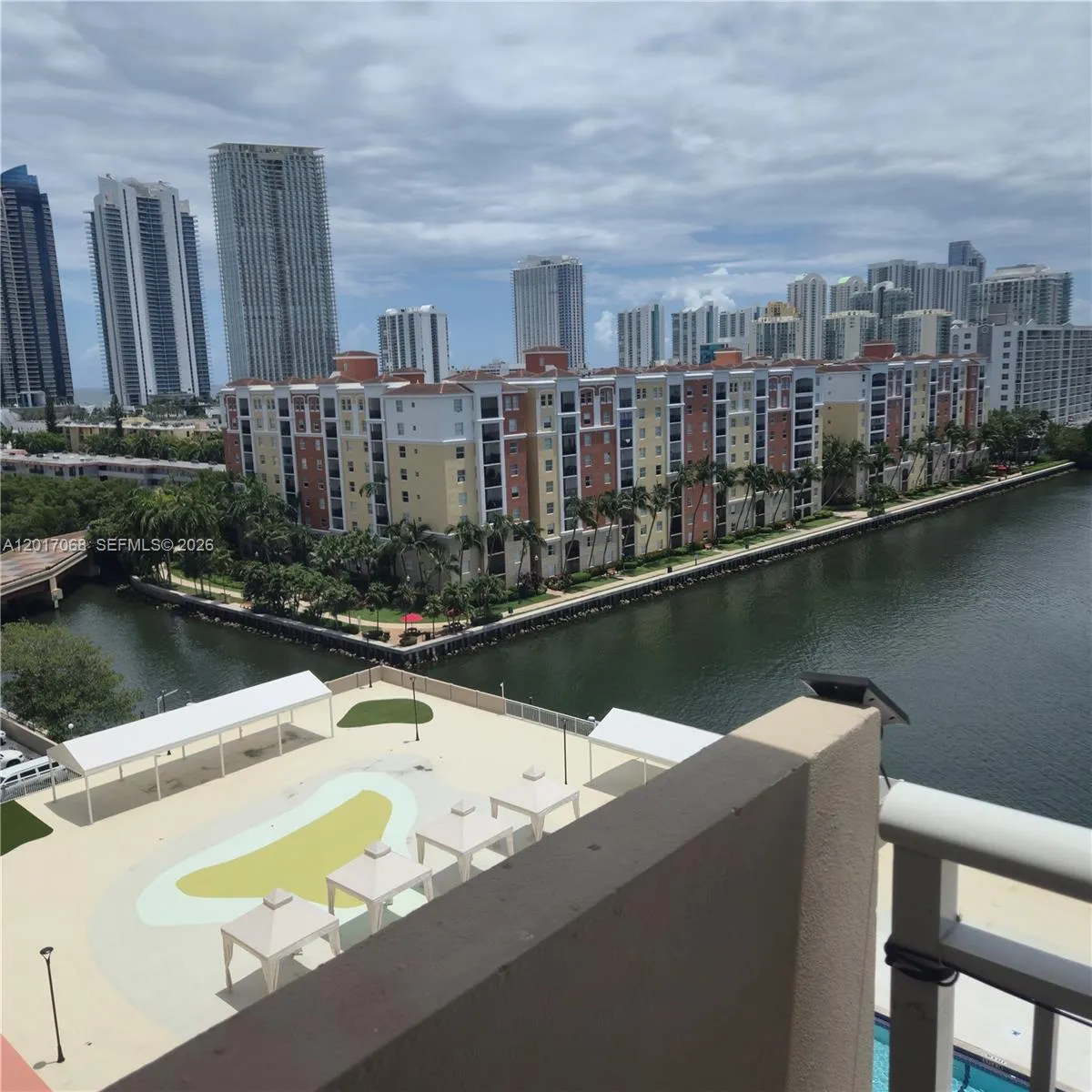 250 SE 174th St # 1020, Sunny Isles Beach FL 33160