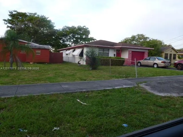 625 NW 9th Ct, Hallandale Beach FL 33009