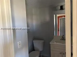 1 bedroom 1 bath for sale at 3774 Inverrary Blvd # 305P, Lauderhill FL 33319