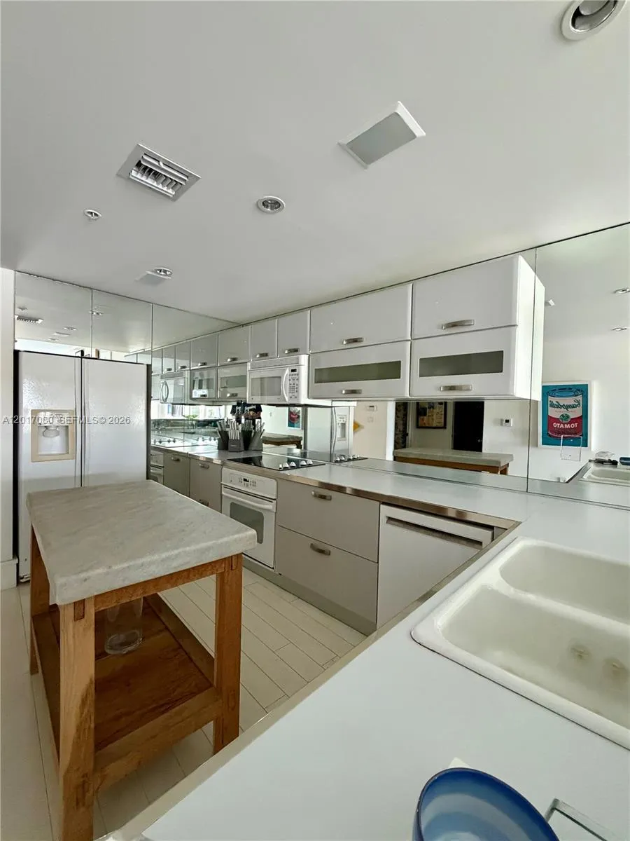 6580 Indian Creek Dr # 207, Miami Beach FL 33141