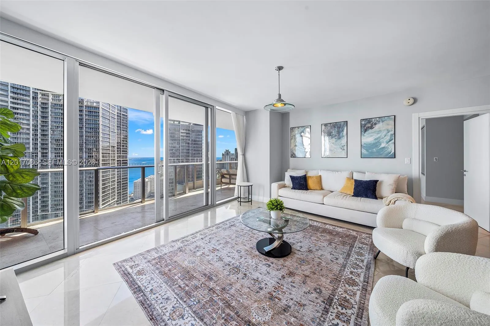 200 Biscayne Boulevard Way # 4308, Miami FL 33131