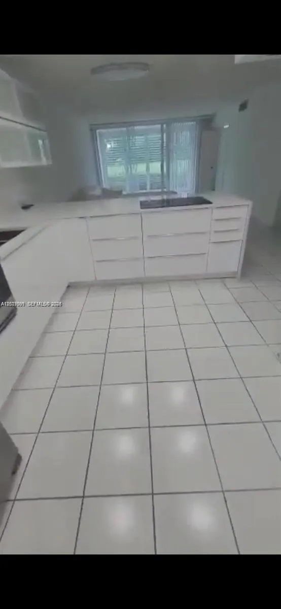 3145 N Palm Aire Dr # 103, Pompano Beach FL 33069
