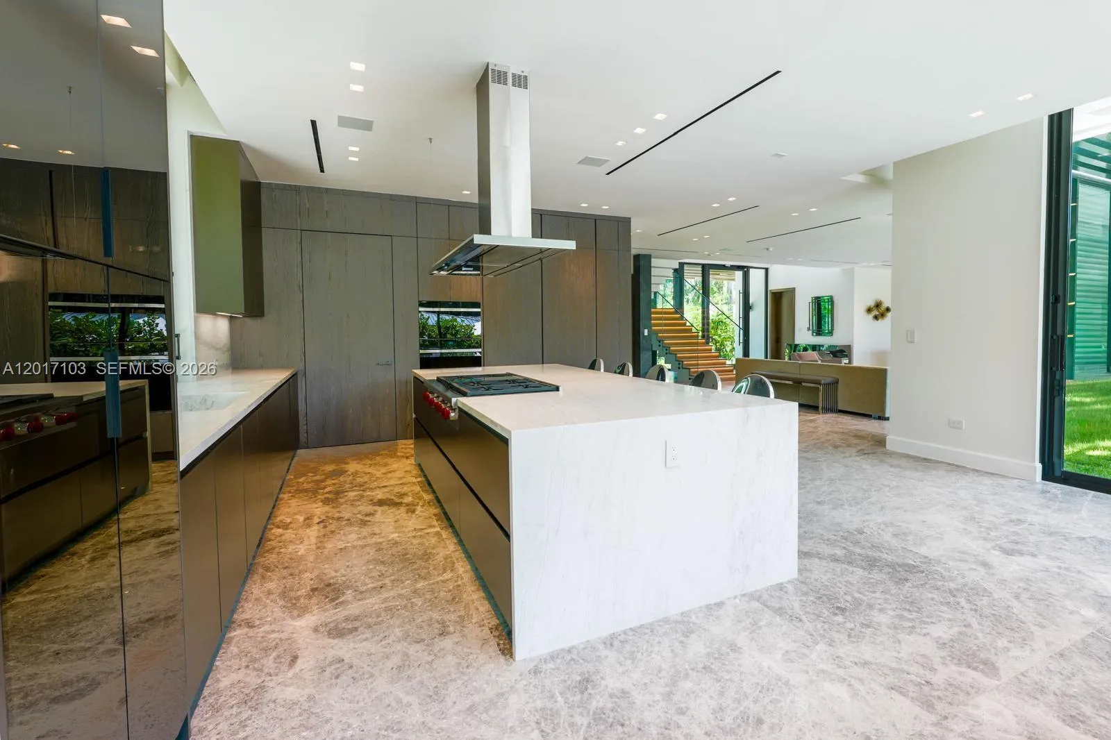 2520 Shelter Ave, Miami Beach FL 33140