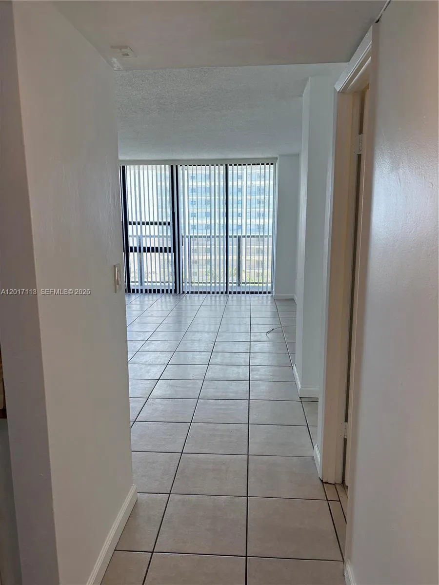 600 NE 36th St # 1515, Miami FL 33137