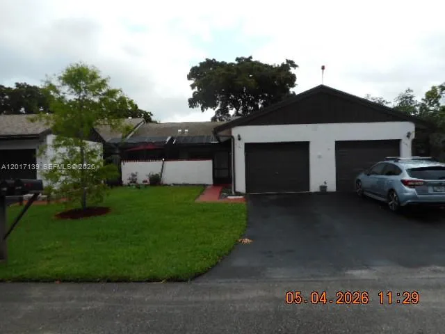 6388 E Pinehurst Cir E # C30, Tamarac FL 33321