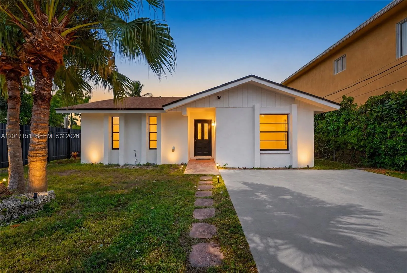 10210 SW 175th St, Miami FL 33157