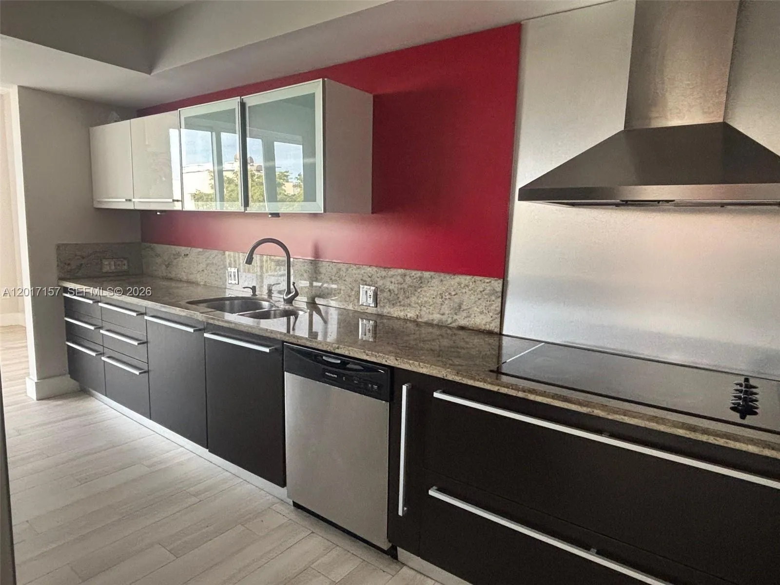 50 Ocean Lane Dr # 404, Key Biscayne FL 33149