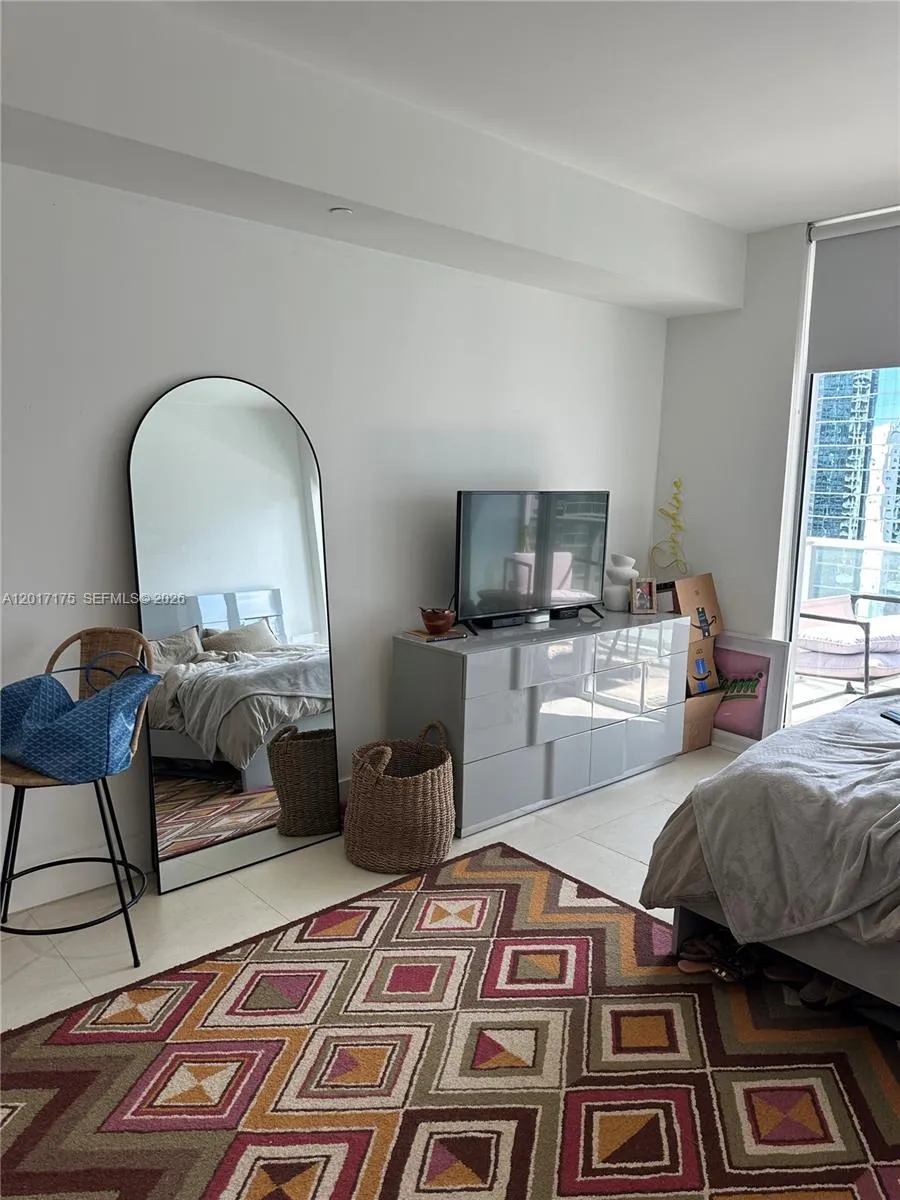 1300 Brickell Bay Dr # 2213, Miami FL 33131