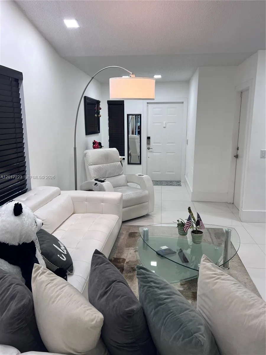 1367 Plumosa Way, Weston FL 33327