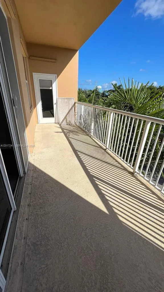 509 E Sheridan St # 408, Dania Beach FL 33004