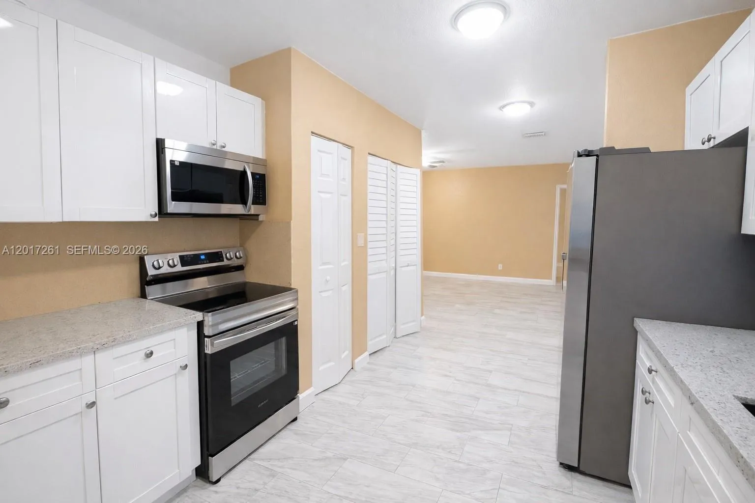 1015 NW 8th Ave, Fort Lauderdale FL 33311