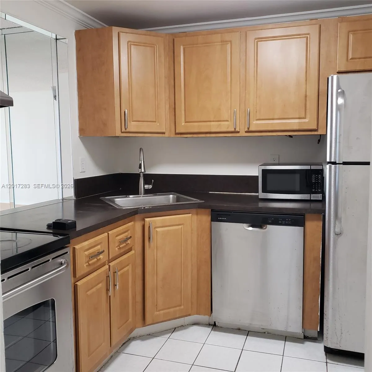 801 Three Islands Blvd # 314, Hallandale Beach FL 33009