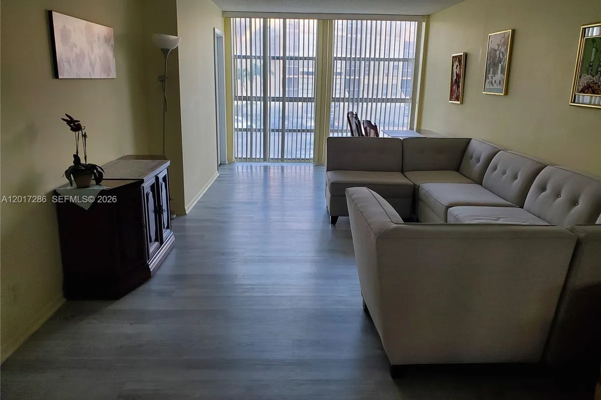 501 Three Islands Blvd # 203, Hallandale Beach FL 33009