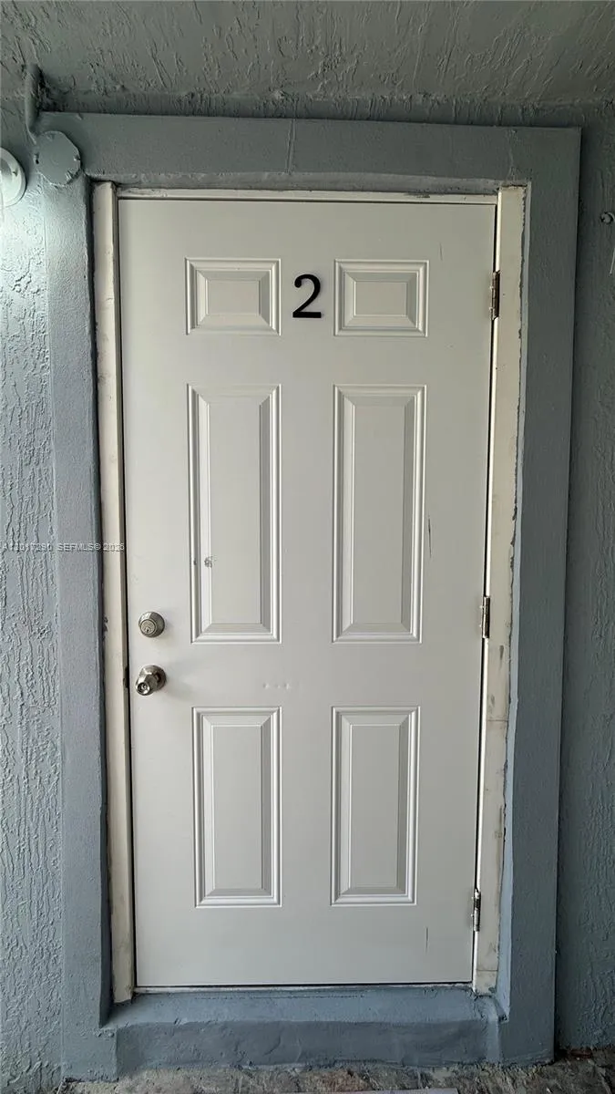 211 SW 10th Ave # 2, Miami FL 33130
