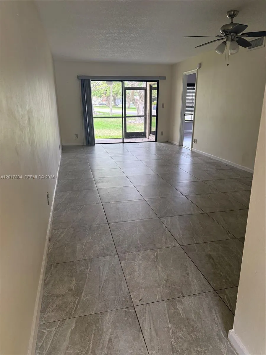 301 Olivewood Pl # O130, Boca Raton FL 33431