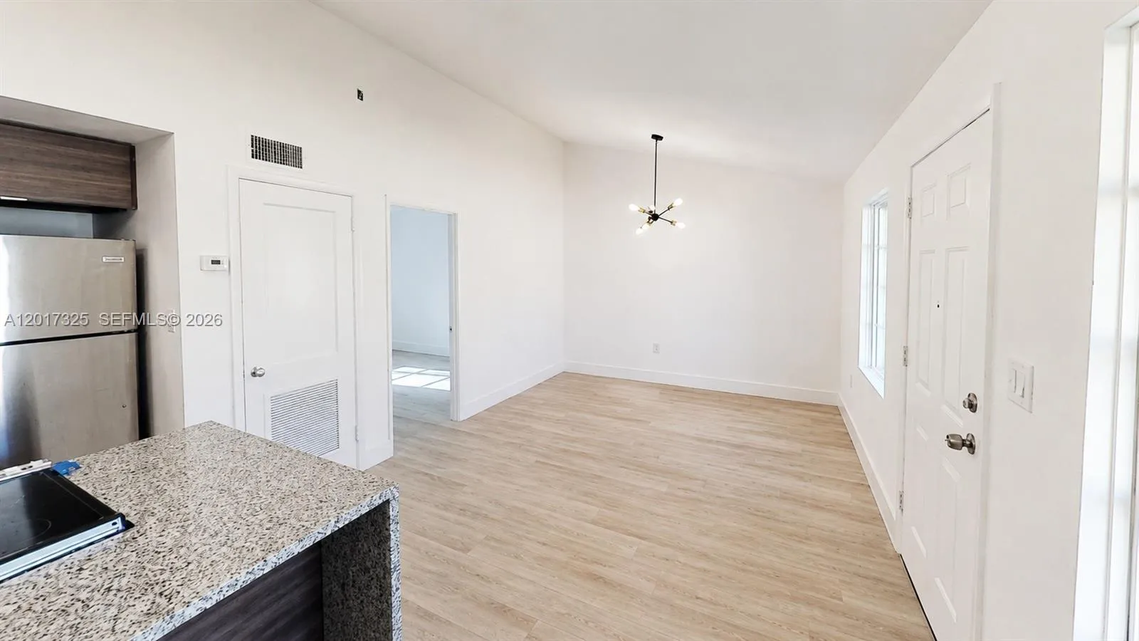 840 SW 7th St # 852, Miami FL 33130