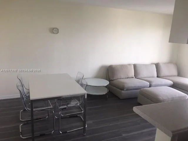 816 NW 11th St # 1104, Miami FL 33136