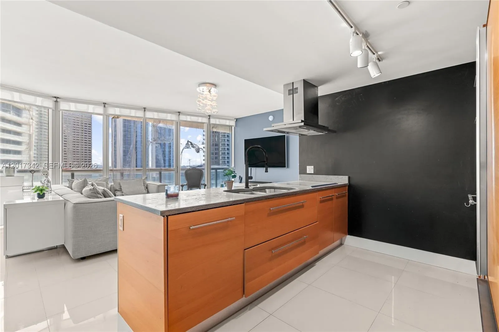 495 Brickell Ave # 1704, Miami FL 33131