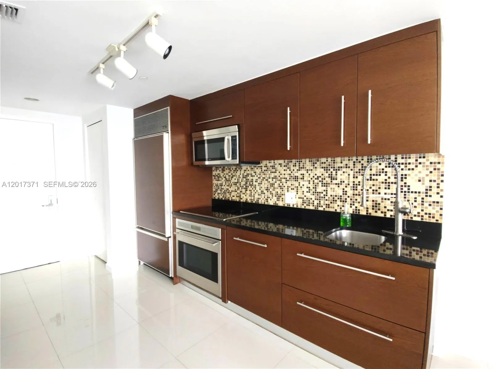 465 Brickell Ave # 5004, Miami FL 33131