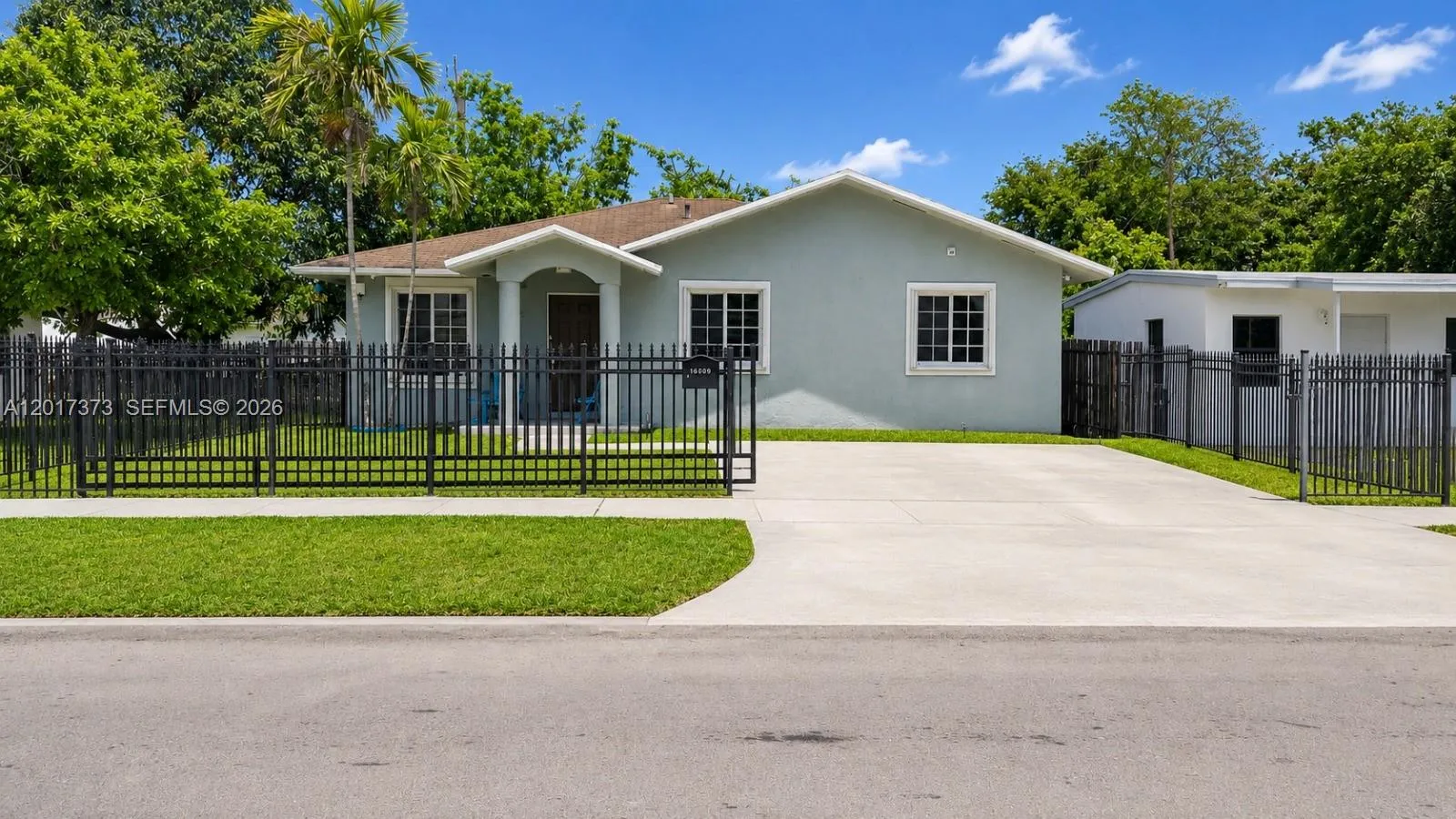 4 bedroom 2 bath for sale at 16009 NW 27th Ave, Miami Gardens FL 33054