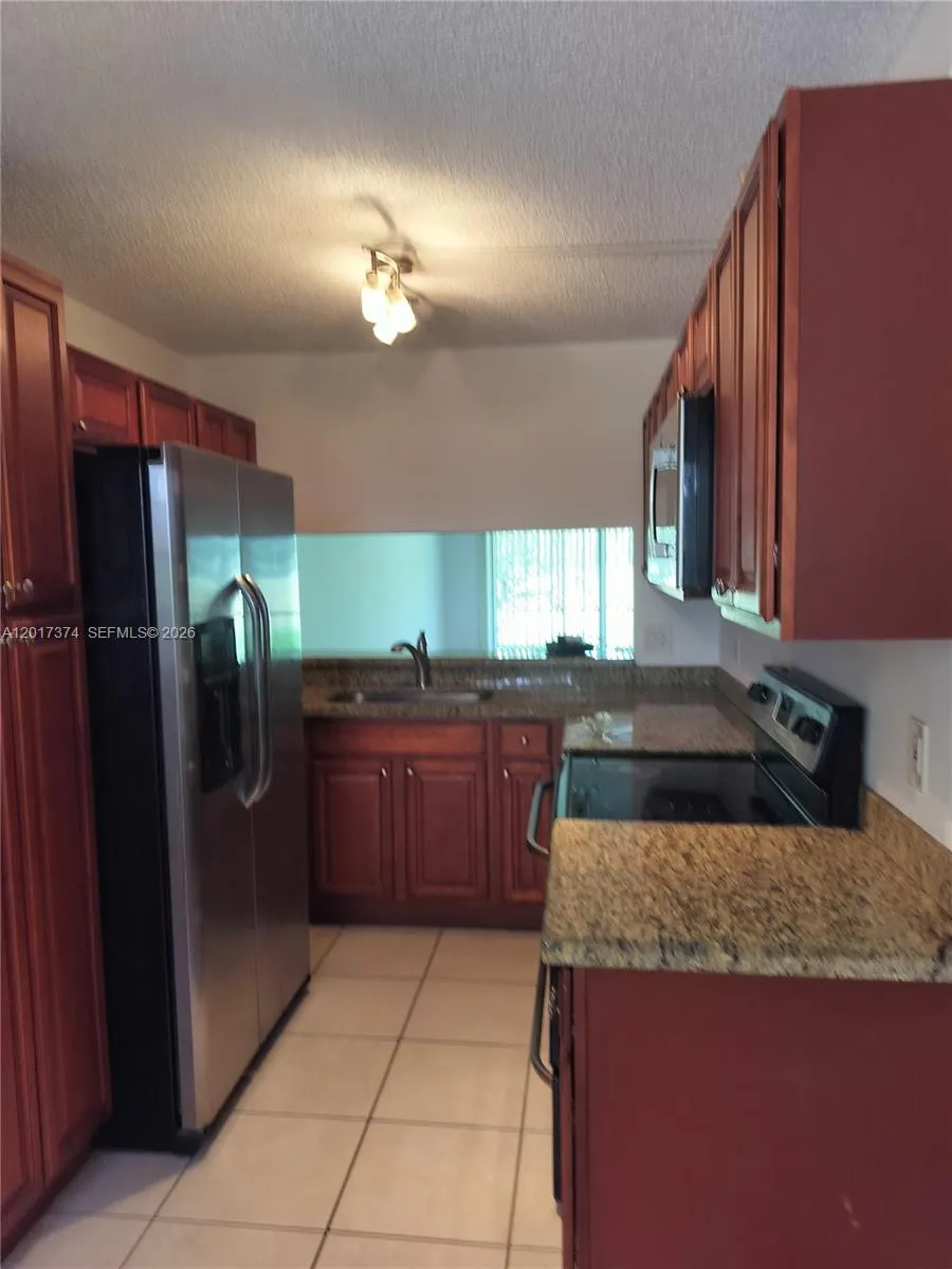 1001 Keystone Dr # F, Jupiter FL 33458