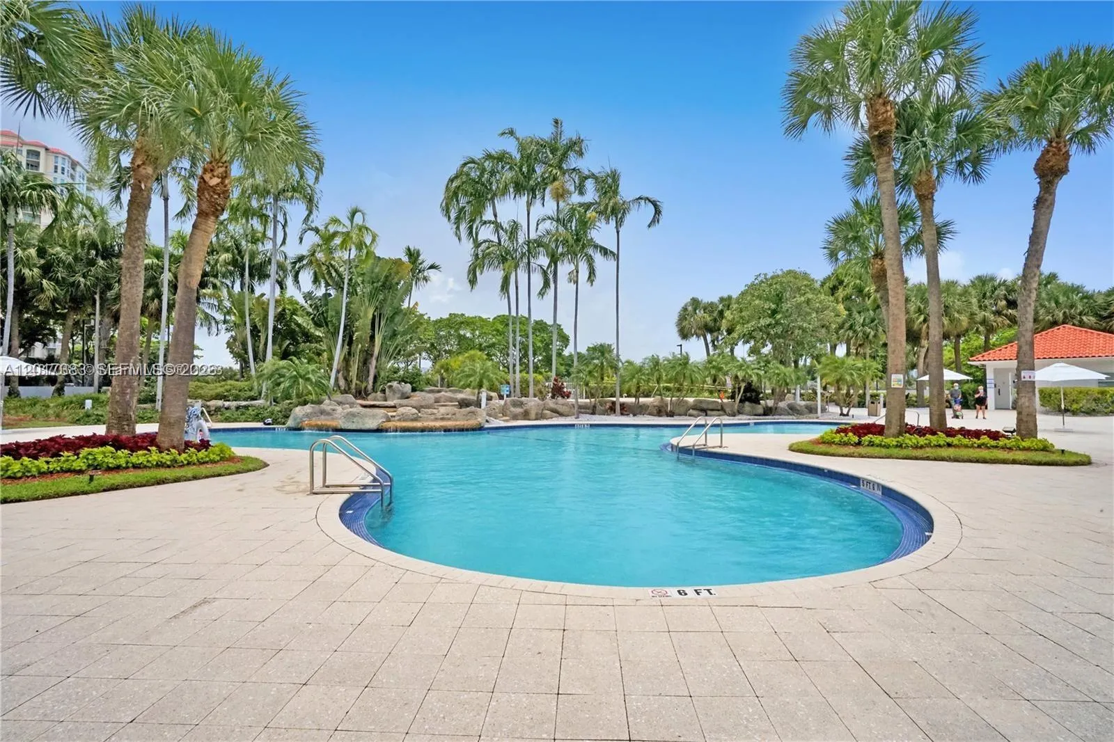 3300 NE 192nd St # 910, Aventura FL 33180