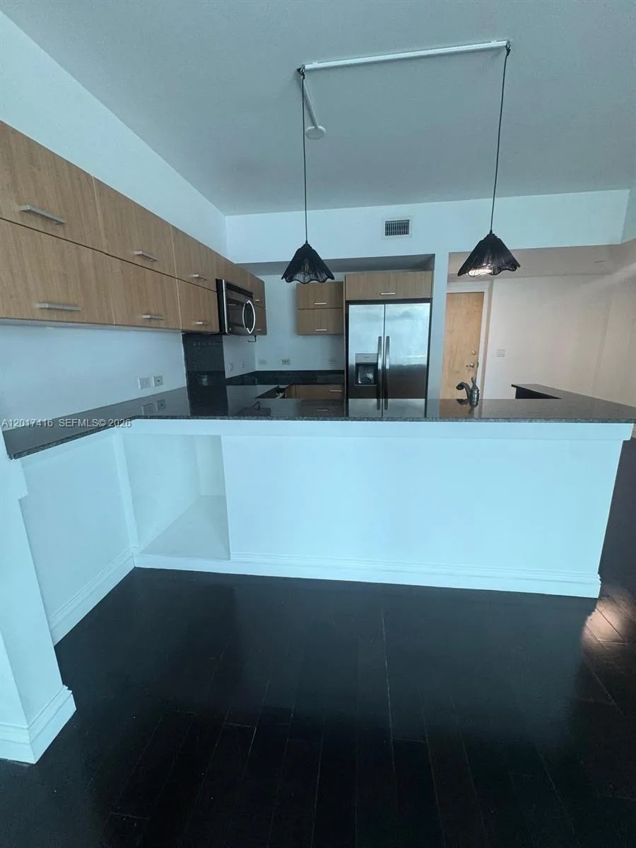 350 S Miami Ave # 2010, Miami FL 33130
